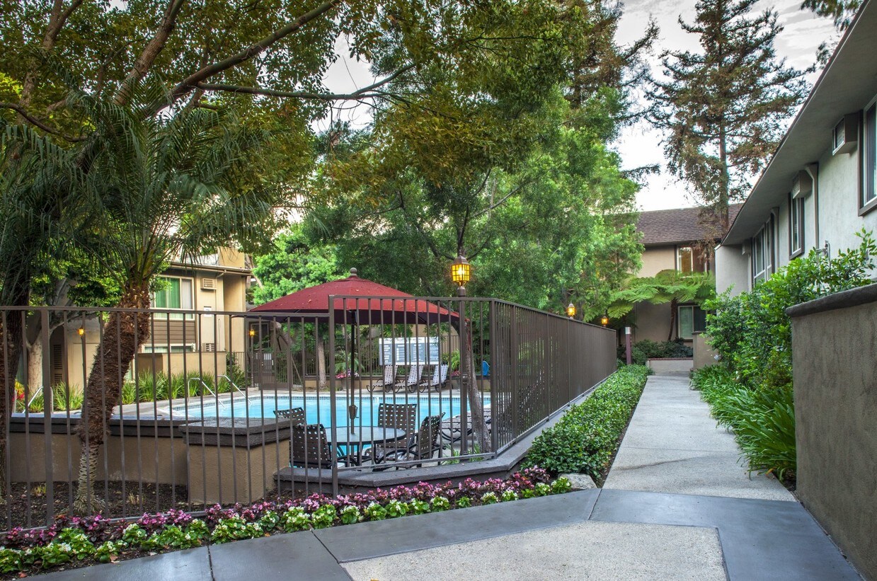 Hills at Hacienda Heights Apartments in Hacienda Heights, CA