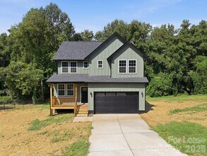 Building Photo - 122 McCarver Rd
