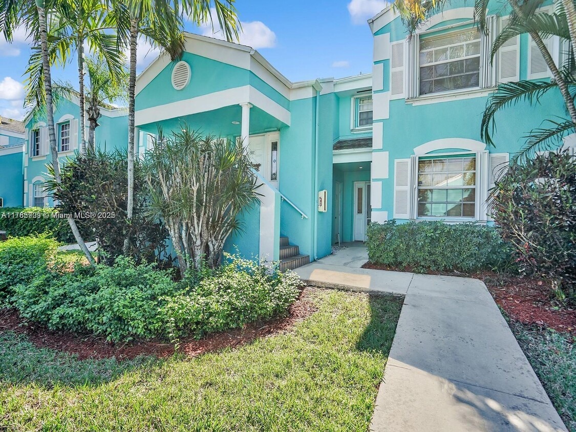 Primary Photo - 2653 SE 20th Ct