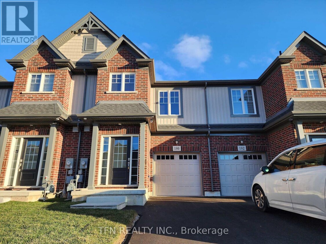 Primary Photo - 180 Bur Oak Dr