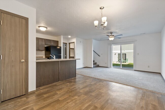 Foto del edificio - Creekside Commons