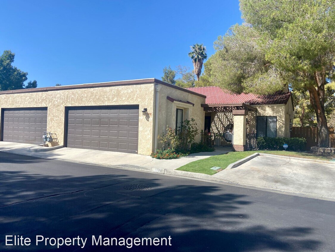 Primary Photo - 2 br, 2 bath House - 925 Monterey Dr