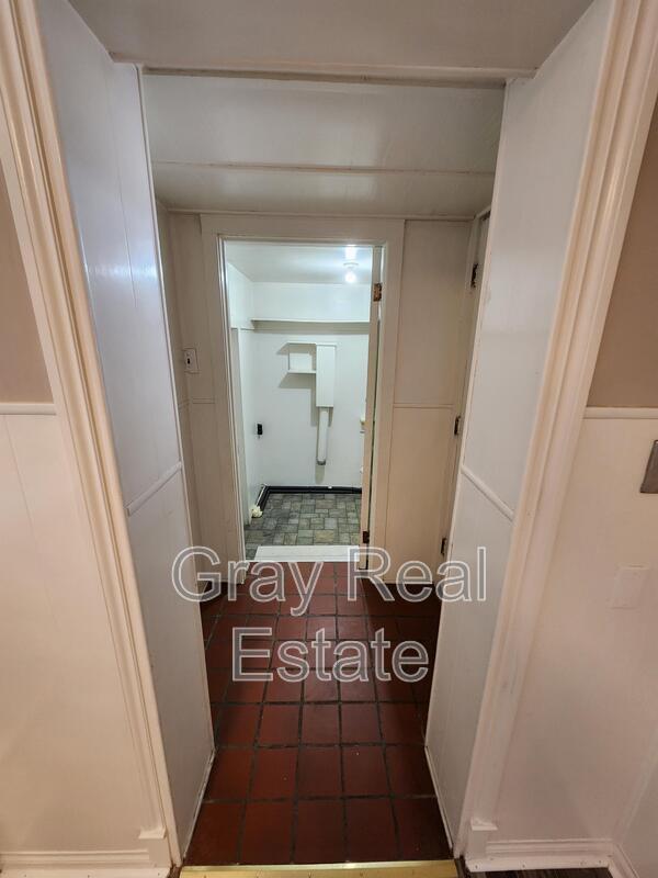 Foto del edificio - 421 S Highland St