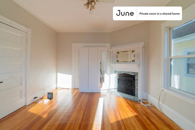 Foto del edificio - Room in Shared 5 bed/2 bath home in Brookline