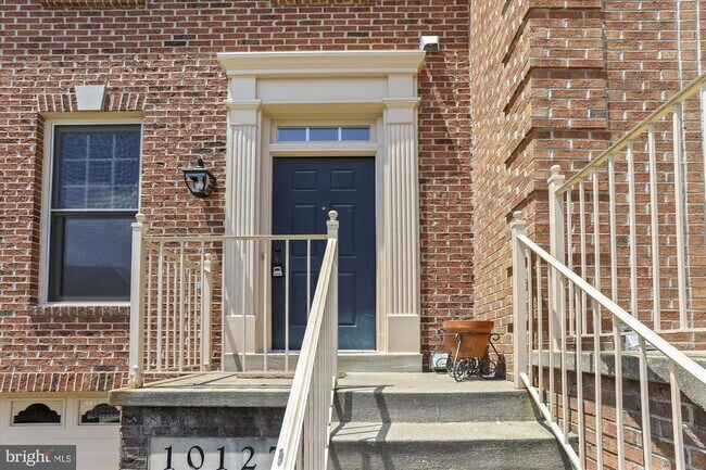 Building Photo - 10127 Treble Ct