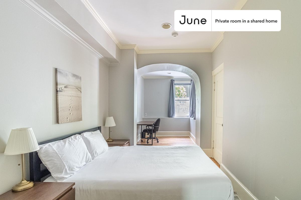 Private bedroom in 5 bed/2 bath Home - Private bedroom in 5 bed/2 bath Home