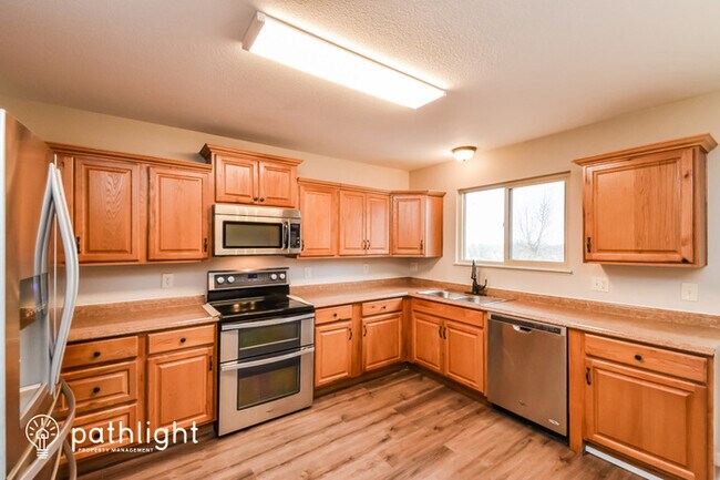 Building Photo - 676 Welsh Circle, Colorado Springs, CO, 80916