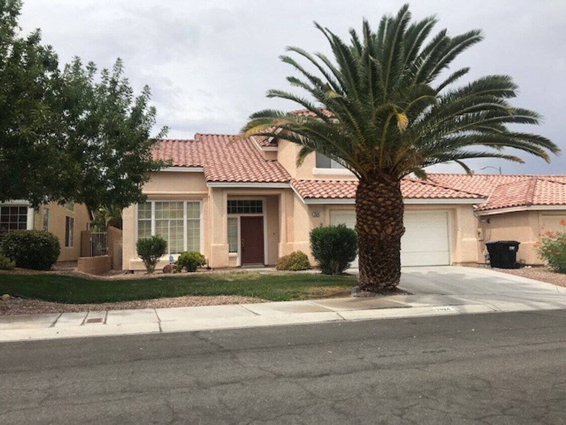 7824 Purple Mountain Ave, Las Vegas, NV 89131 House Rental in Las
