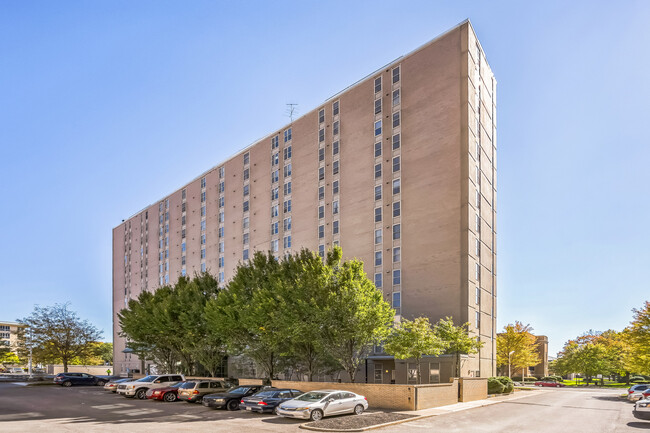 Building Photo - Nazareth Towers-62 & Older