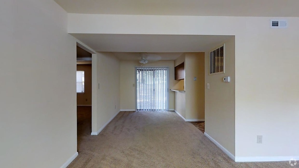 Photo - The Regency at Longhill Apartments