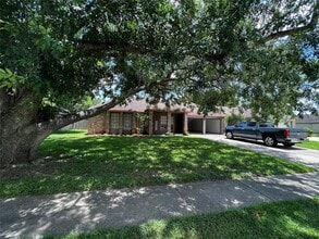 Building Photo - 630 Spring Breeze St