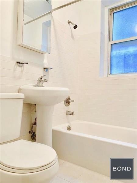 Foto del edificio - 328 W 83rd St