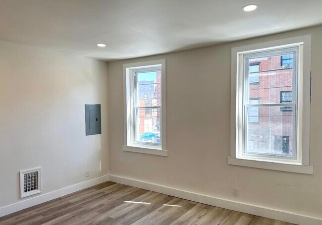 Foto del edificio - 1532 S 2nd St