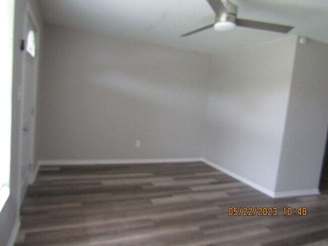 Foto del edificio - Very Nice Remodeled Duplex Home! No Pet Home!
