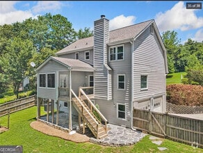 Building Photo - 1625 Bill Murdock Rd