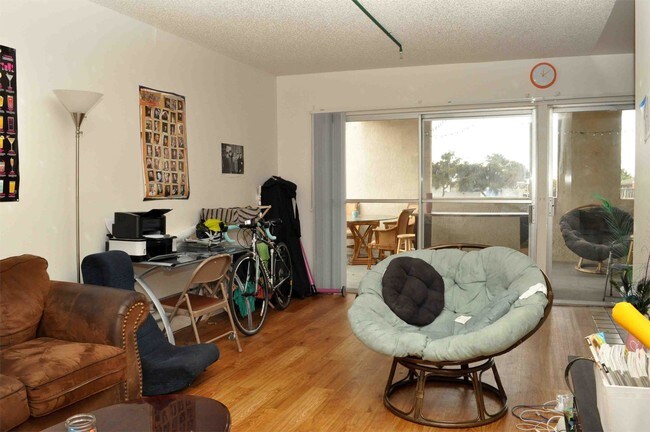 Building Photo - 6580 Pardall Rd
