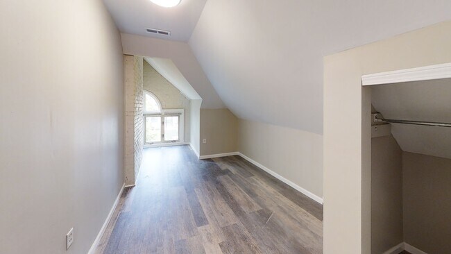 Foto del edificio - 1633-1635-1635 Summit St