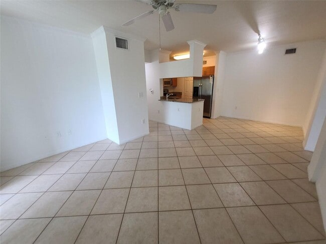 Foto del edificio - 6529 Emerald Dunes Dr