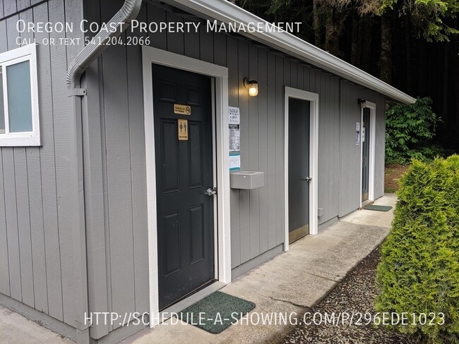 Building Photo - 2050 US-101