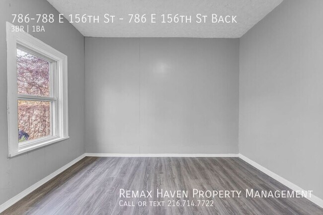 Foto del edificio - 786-788 E 156th St-786 E 156th St Back