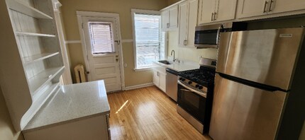 Building Photo - 2582 N Stowell Ave