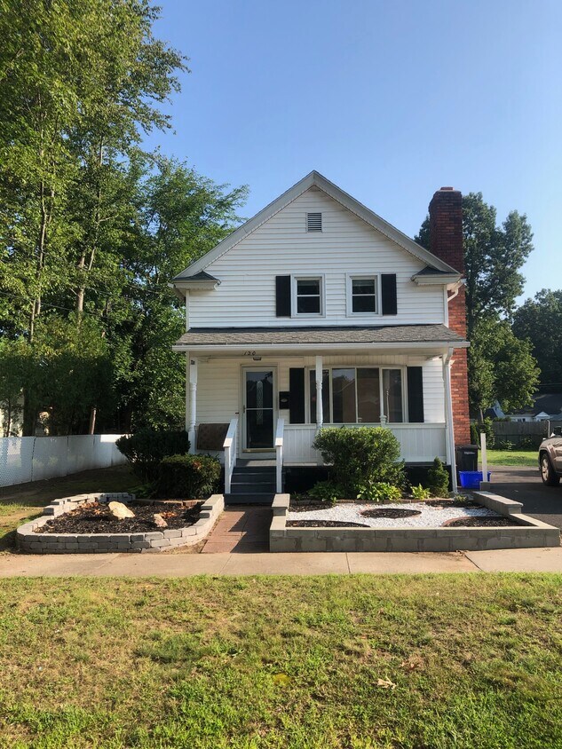 Primary Photo - 120 Homestead Blvd
