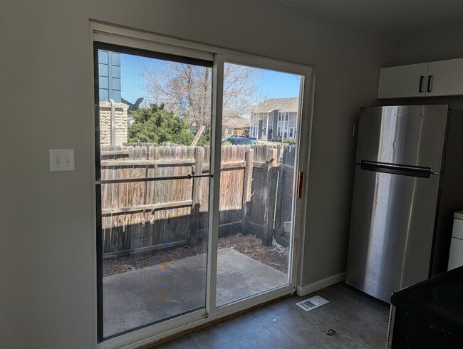 Building Photo - 57 Lima St