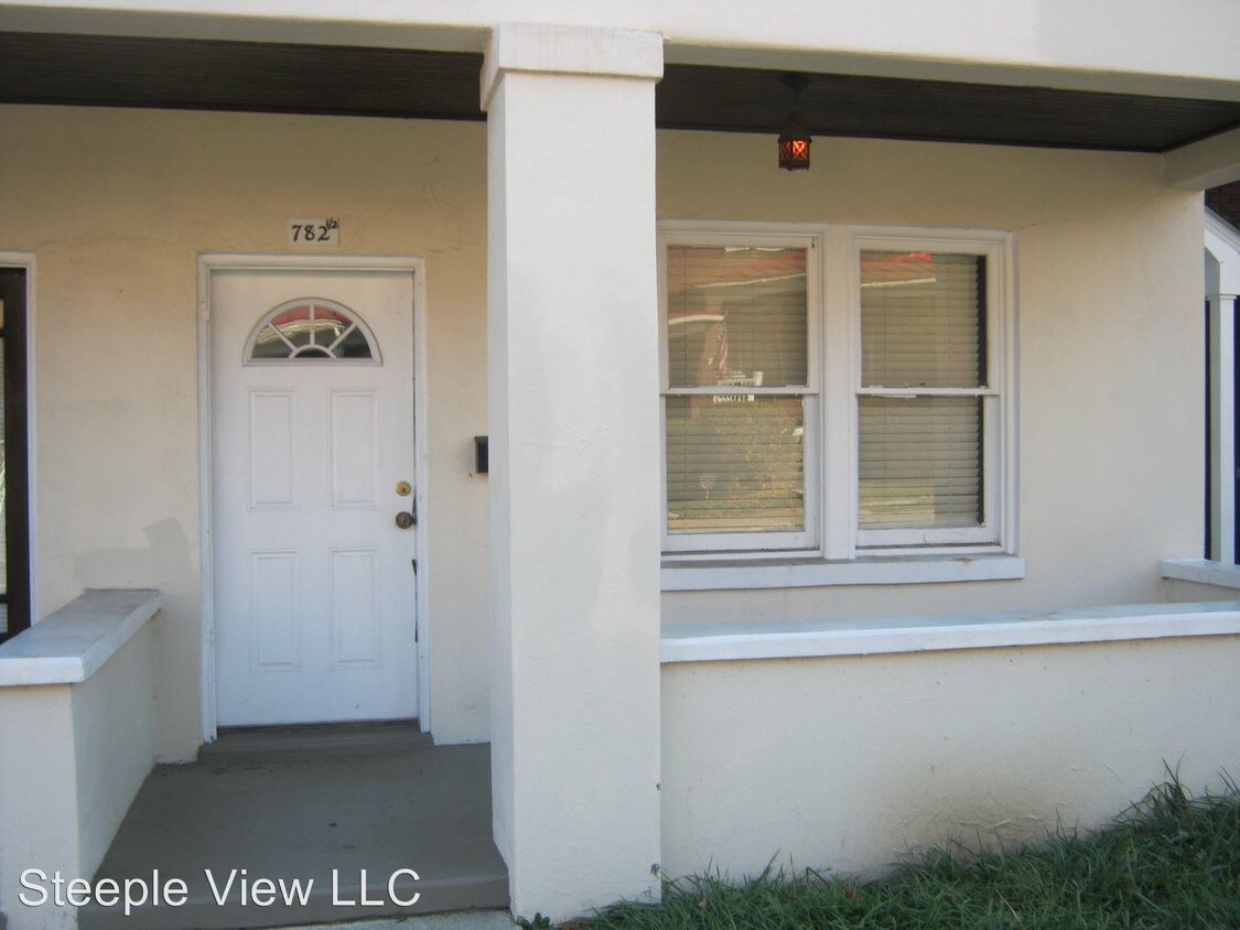 Foto principal - 782-784 Fayette St