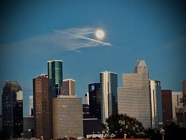 Foto del edificio - 802 W Drew St