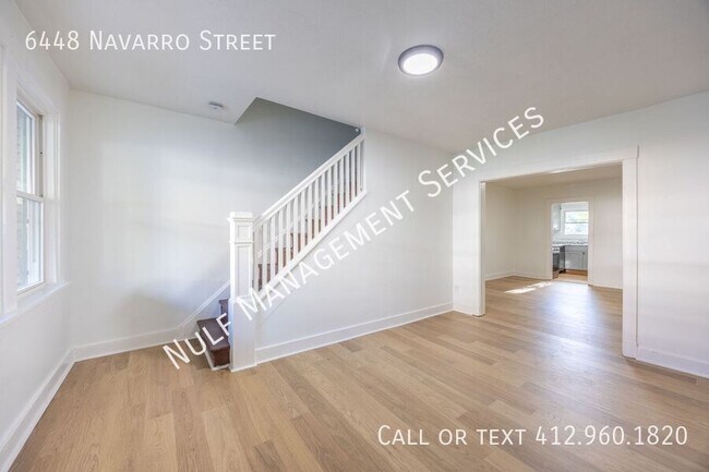 Foto del edificio - 6448 Navarro St