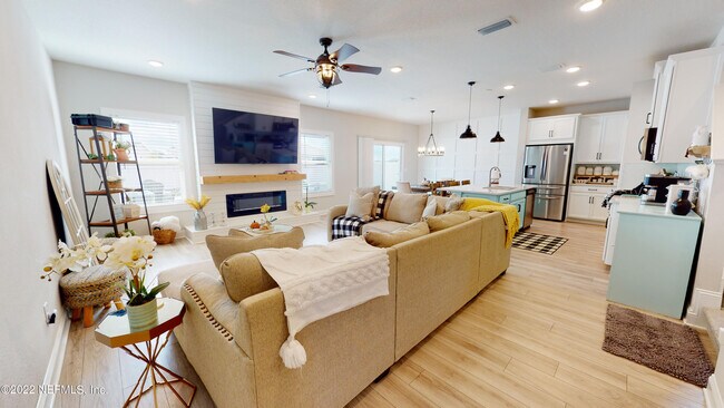 Foto del edificio - 519 Chandler Dr