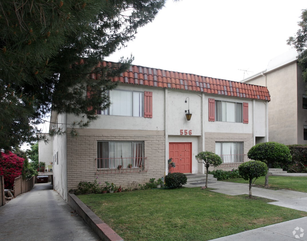 Building Photo - 556 Glenwood Rd