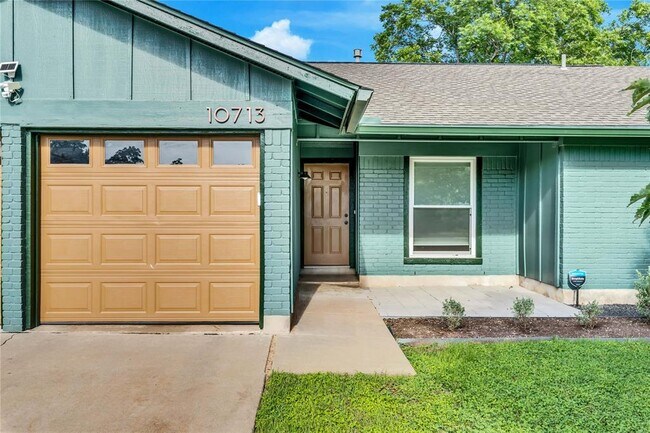 Building Photo - 10713 Berthound Dr