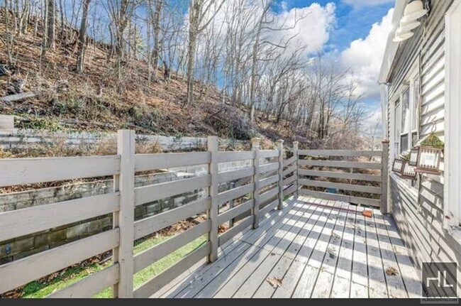 Foto del edificio - Fairmount Avenue