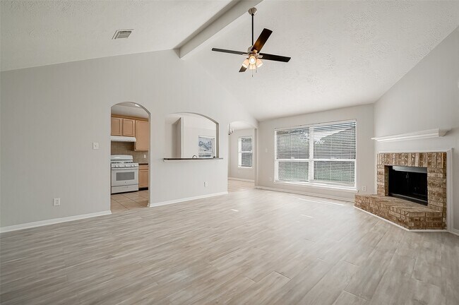 Foto del edificio - 20503 Spring Mission Ln