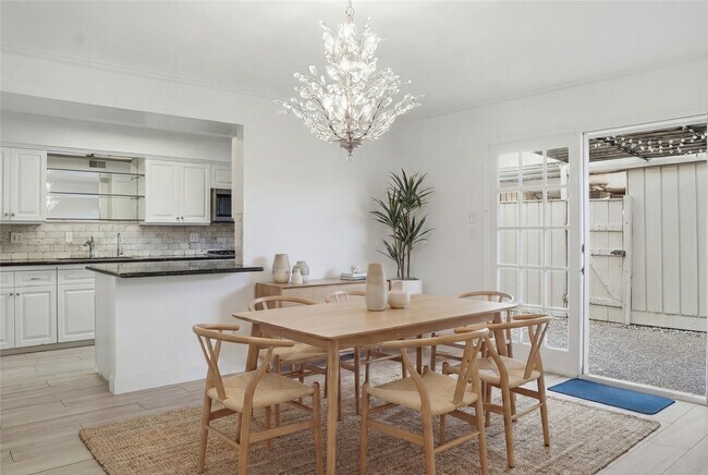 Foto del edificio - 5817 Valley Forge Dr