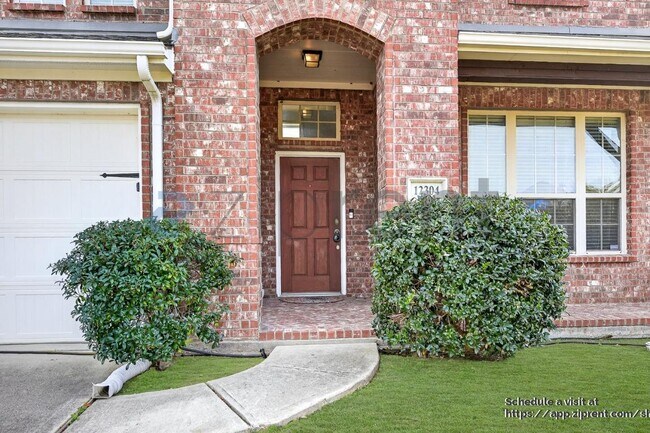 Building Photo - 12304 Coral Dr