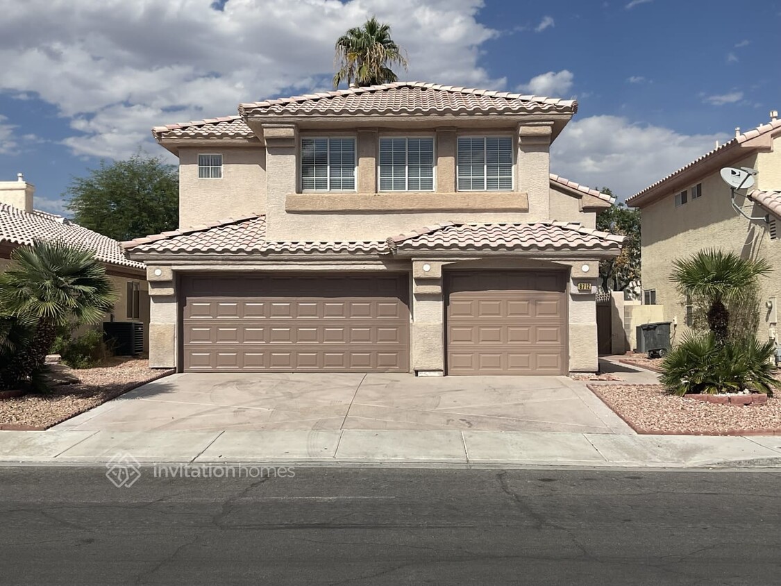 Primary Photo - 6712 Rancho Santa Fe Dr