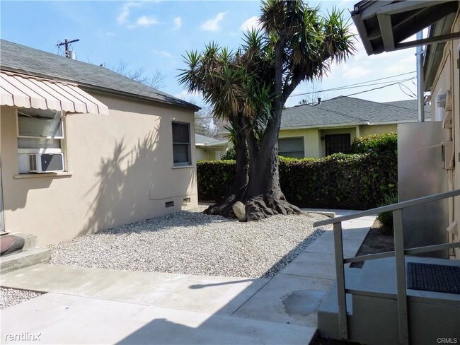 Building Photo - 2 br, 1 bath House - 1312 S San Gabriel Blvd