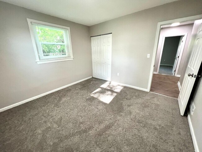 Foto del edificio - 904 Voss St