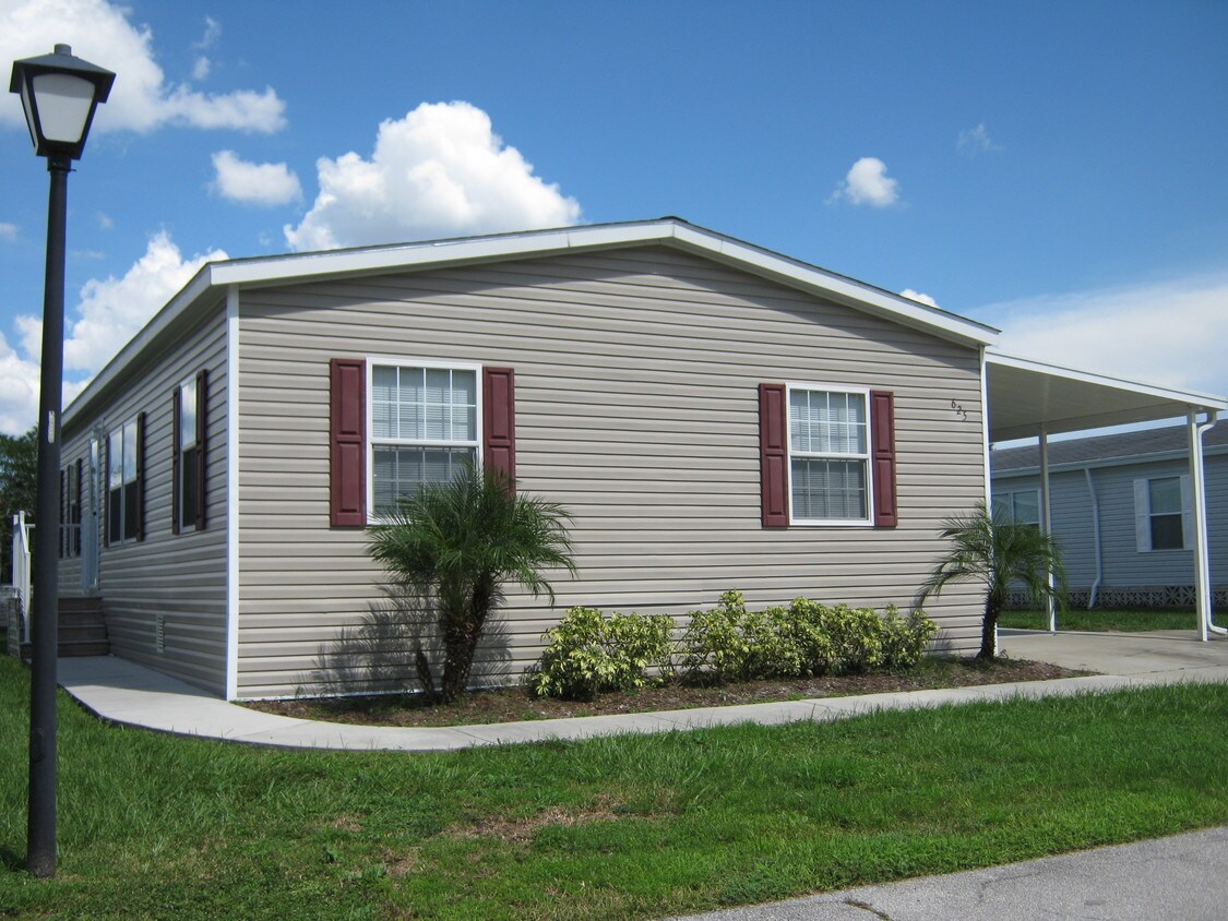 Primary Photo - 625 Arrow Ln