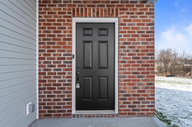 Photo - 113 Lambert Fld House