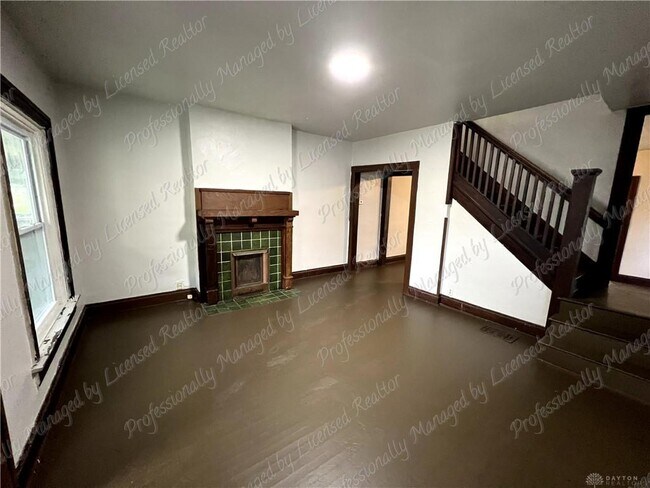 Foto del edificio - 822 Harvard Blvd