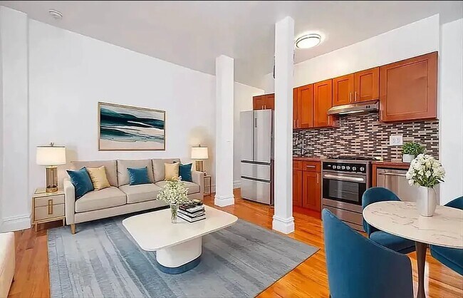 Foto del edificio - 160 Waverly Pl