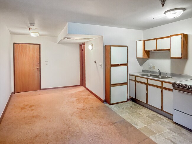 Foto del edificio - Tall Timber Apartments