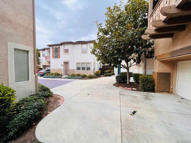 Building Photo - 11341 E San Raphael