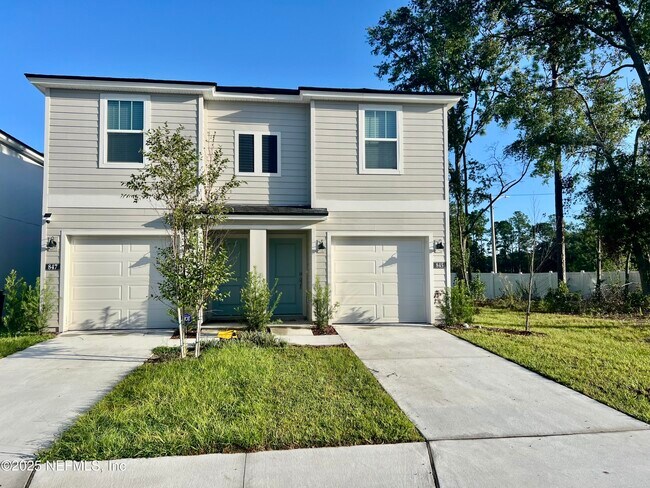 Foto del edificio - 845 Hartshill Pl