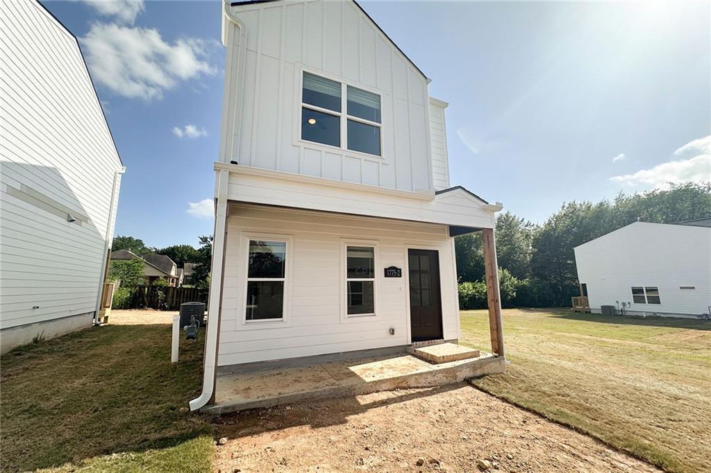 Foto principal - 1234 W James St