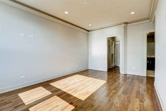 Foto del edificio - 6456 S Woodlawn Ave