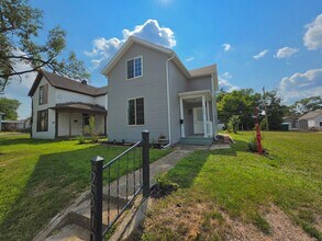 Building Photo - 2340 S Anthony Blvd